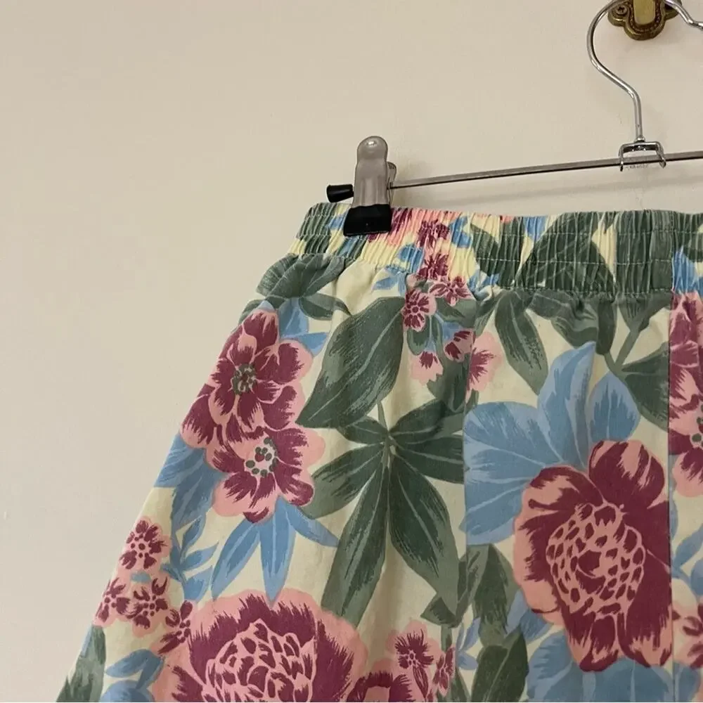Vintage 90s High Waisted Floral Print Baggy Shorts